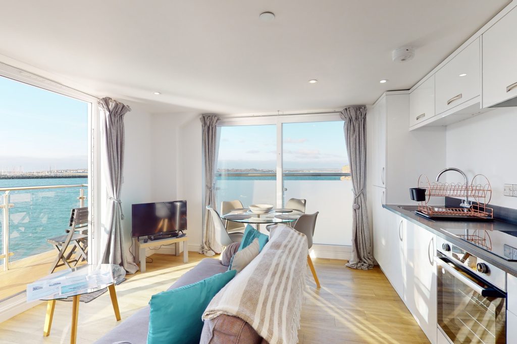 Nestled right on the waterfront, this haven provides direct access to the pristine Chesil Beach, a serene stretch perfect for leisurely strolls or basking in the sun.