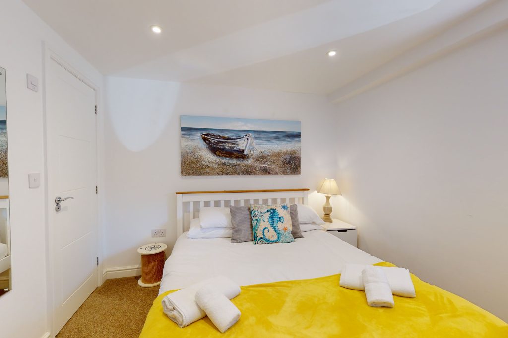 Nestled by the water, Crabbers' Wharf provides a direct gateway to Chesil Beach; promising sun-drenched leisure or coastal escapades.