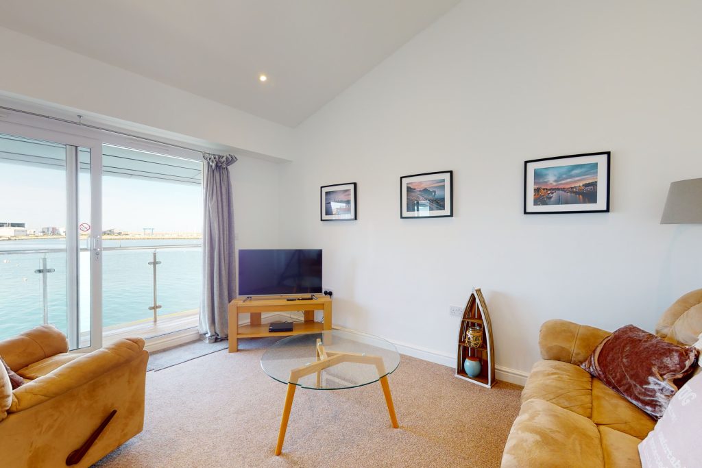 Nestled by the water, Crabbers' Wharf provides a direct gateway to Chesil Beach; promising sun-drenched leisure or coastal escapades.