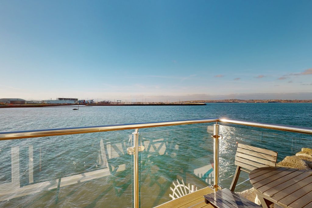 Nestled right on the waterfront, this haven provides direct access to the pristine Chesil Beach, a serene stretch perfect for leisurely strolls or basking in the sun.